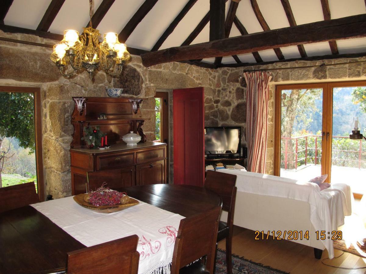 Gasthaus Casa Do Moleiro Cinfães Zimmer foto